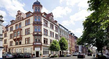 Hotel The Exzellenz 3*